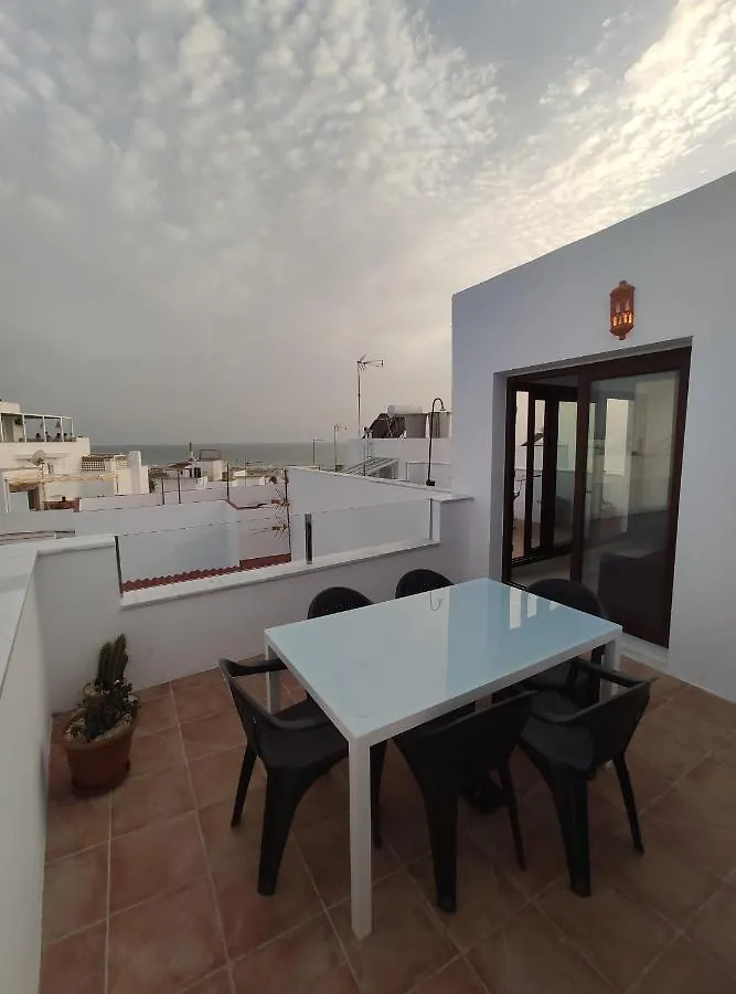 Atico Duplex Tranquilo Vistas Al Mar Centro De Conil Lägenhet Conil De La Frontera